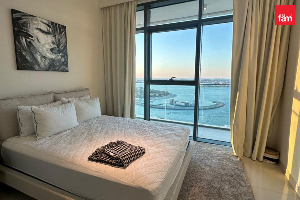 Breathtaking View I Prime Layout I Vacant-13