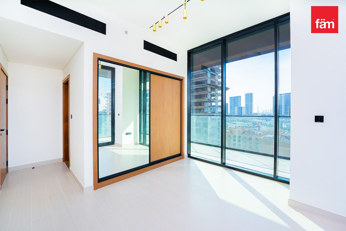 Vacant  | Brand New | Smart Home System-14