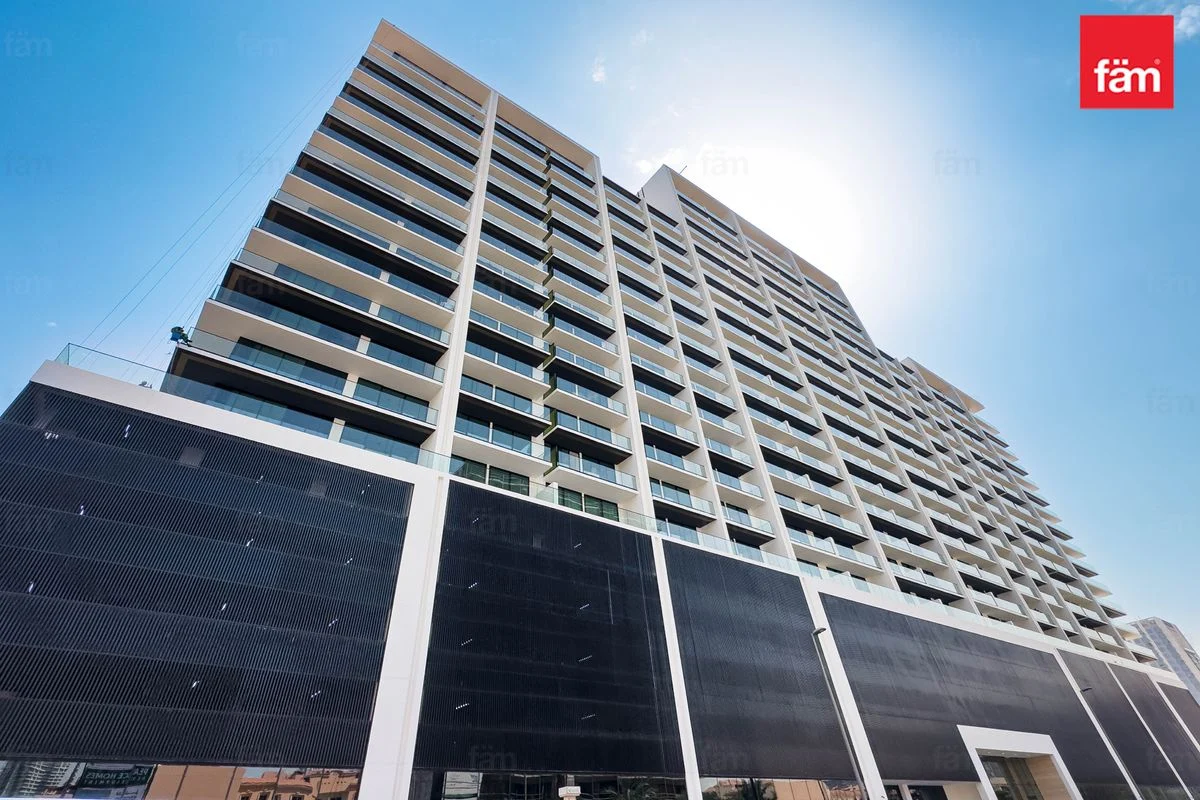 VACANT | BRAND NEW | 4 CHEQUES | MODERN-25