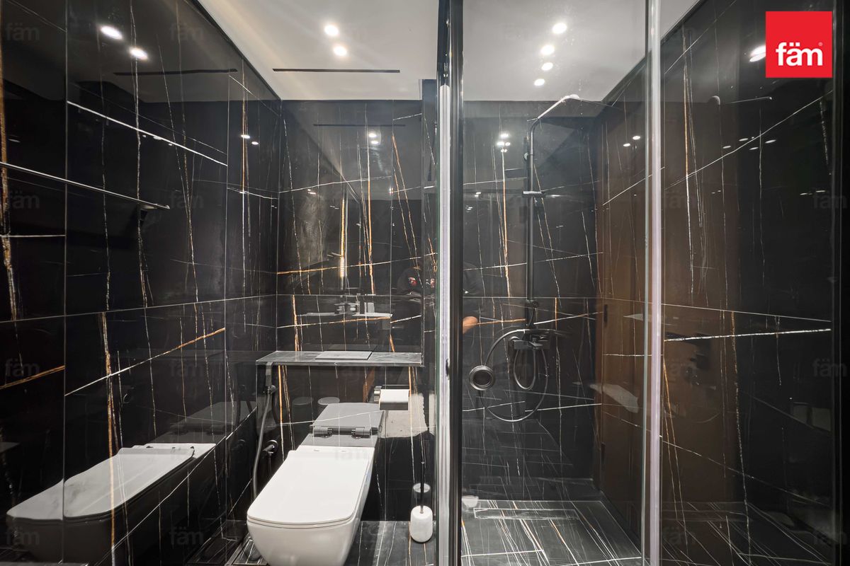 FULLY FURNISHED | VACANT  | Bigger Unit |-10
