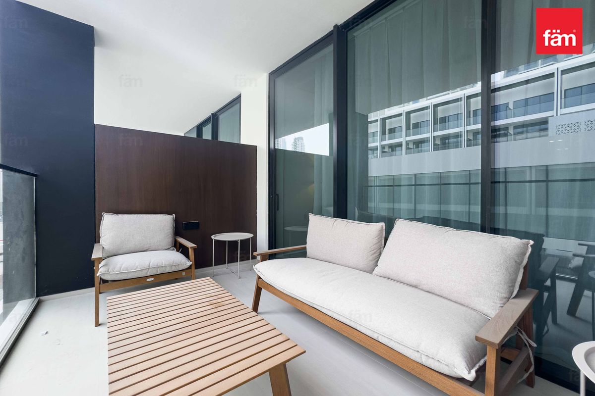 FULLY FURNISHED | VACANT  | Bigger Unit |-8