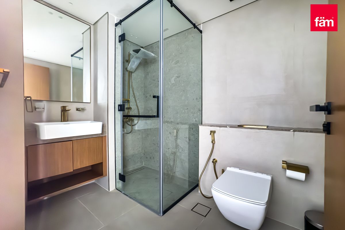 Vacant | Smart Home | Burj khalifa View-12
