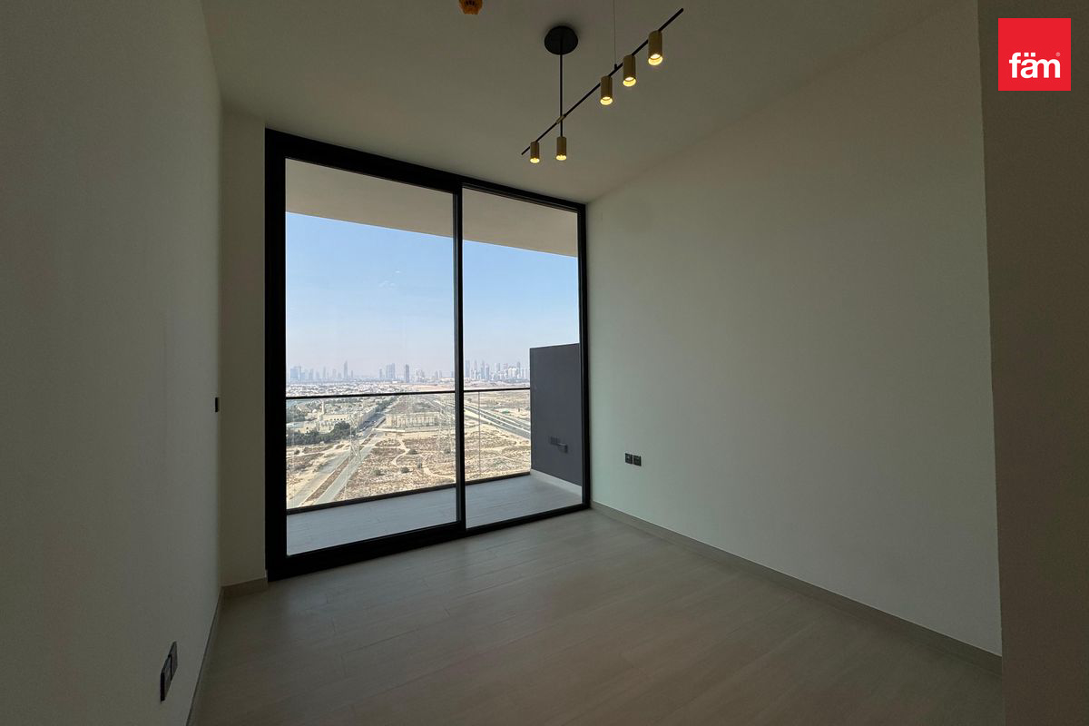 High floor | prime location | stunning-6