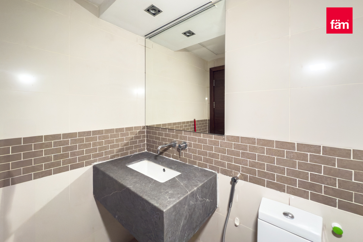 Prime Location | Upgraded | Ready to Move-17