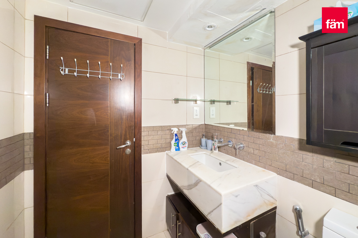 Chiller Free | Easy Viewing | Emaar Development-11