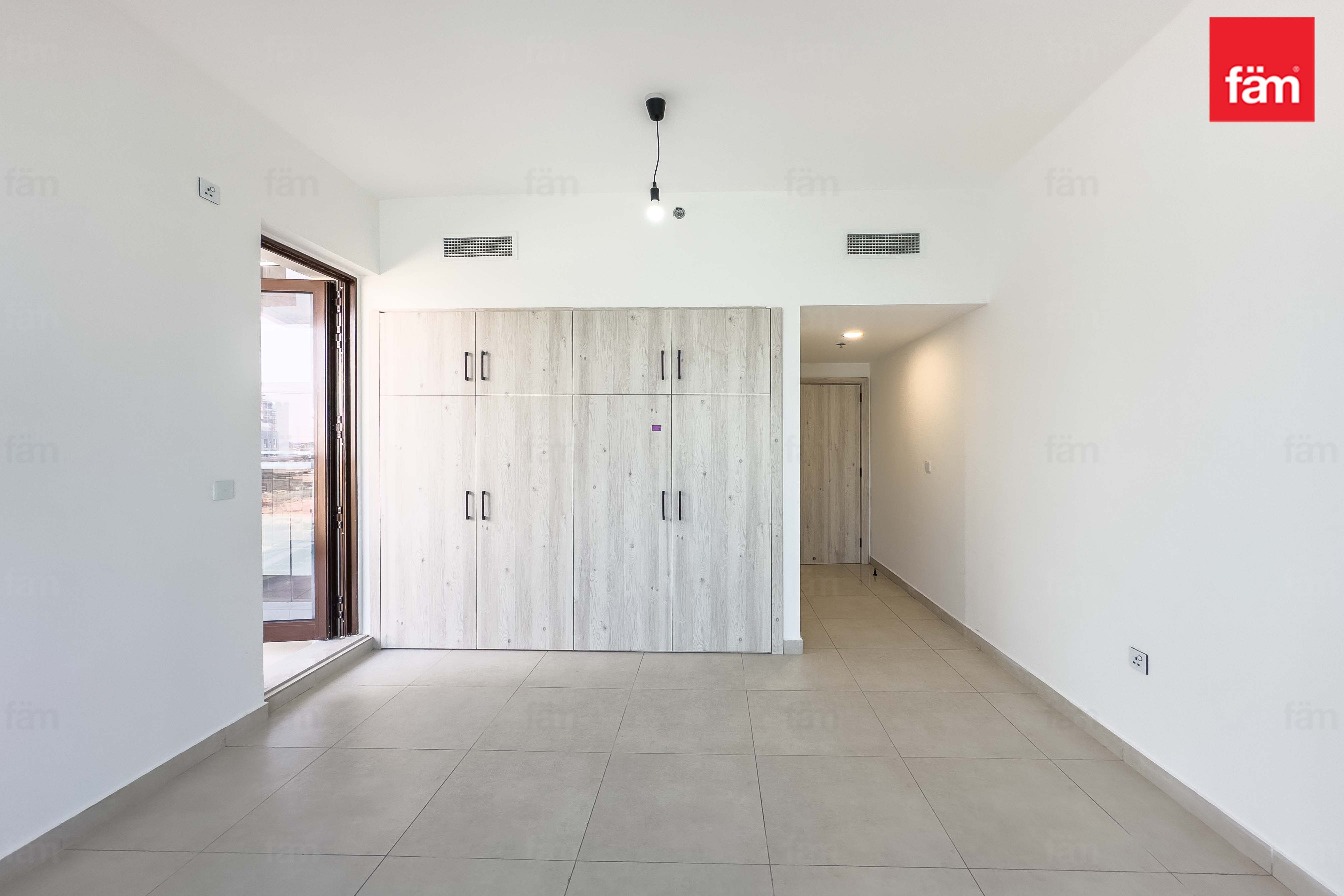 2 Bedroom | Closed Kitchen I Modern Ameneties I-14