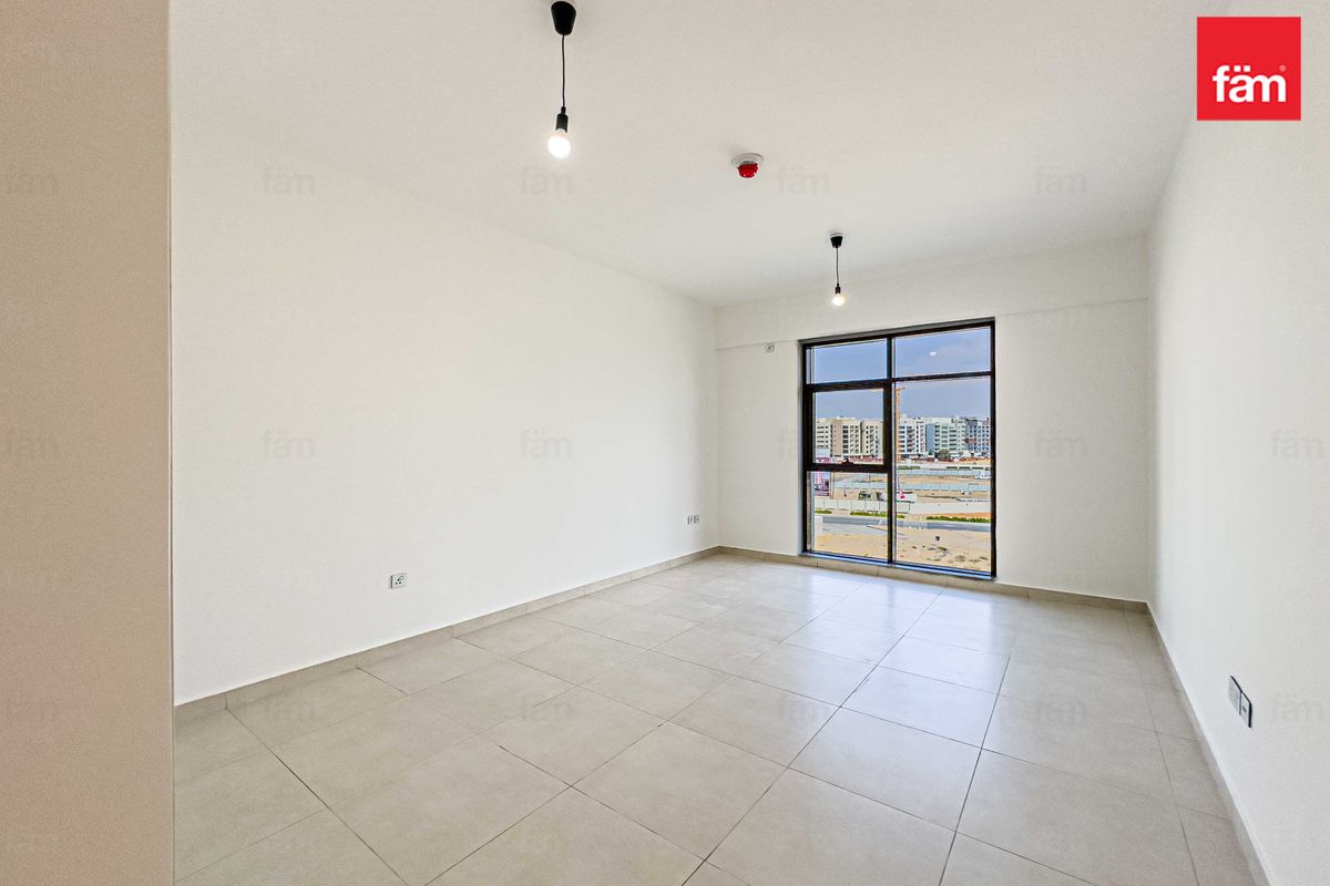 2 Bedroom | Closed Kitchen I Modern Ameneties I-15