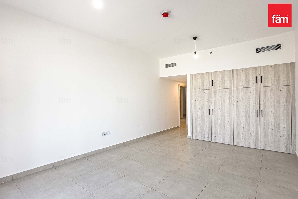 2 Bedroom | Closed Kitchen I Modern Ameneties I-10