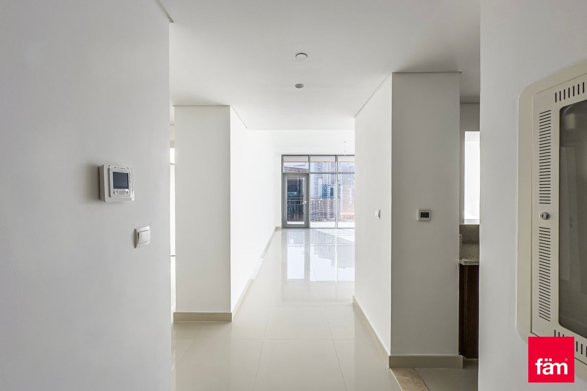 Well Maintained | Spacious | High Floor-11
