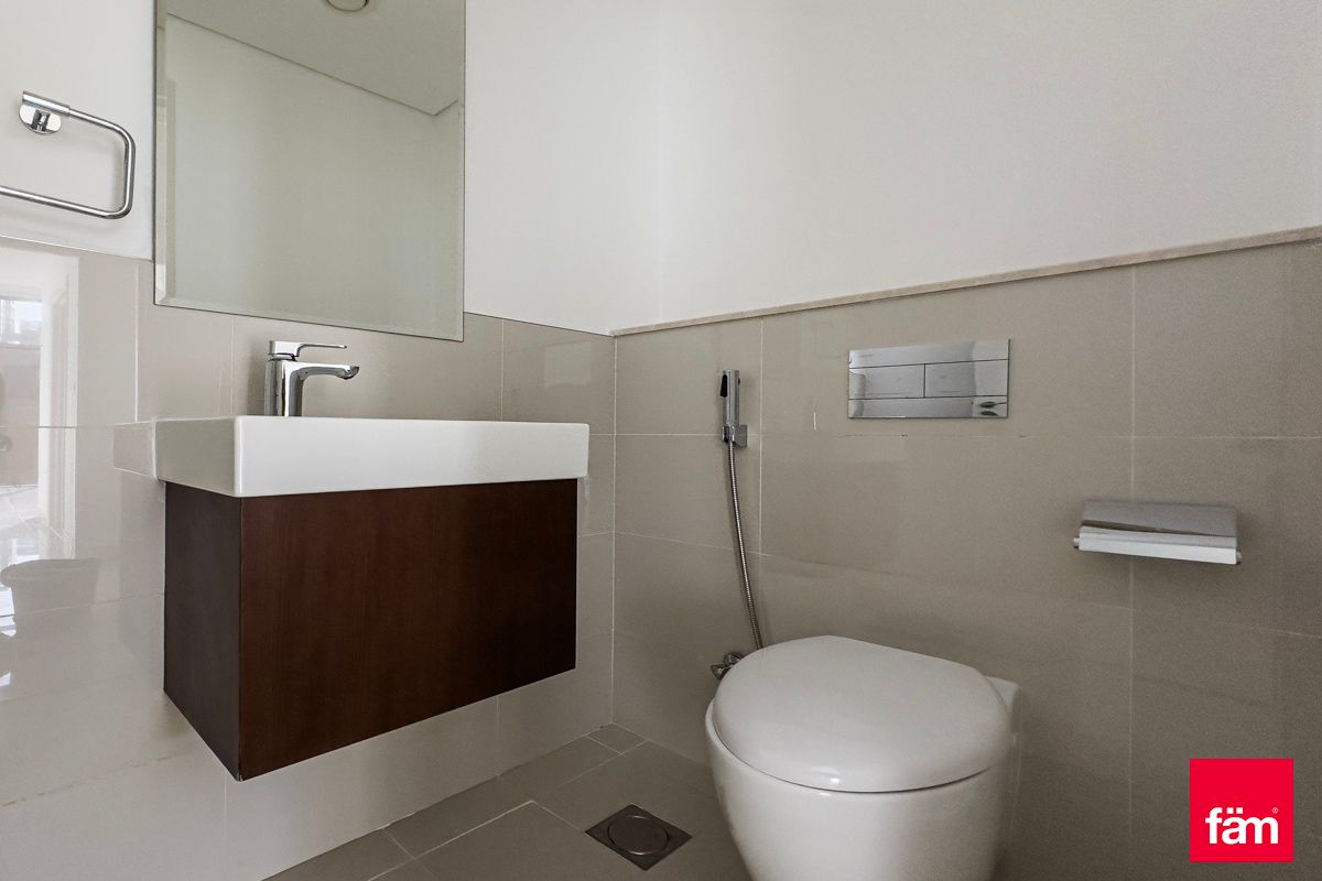 Well Maintained | Spacious | High Floor-21