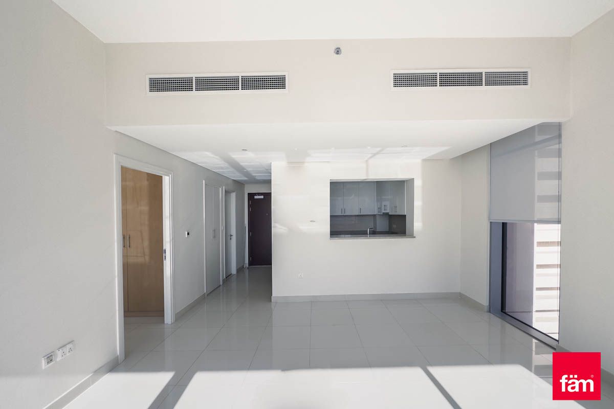 Price 130,100 AED 1 Bedroom Apartment for Rent in Boulevard Crescent