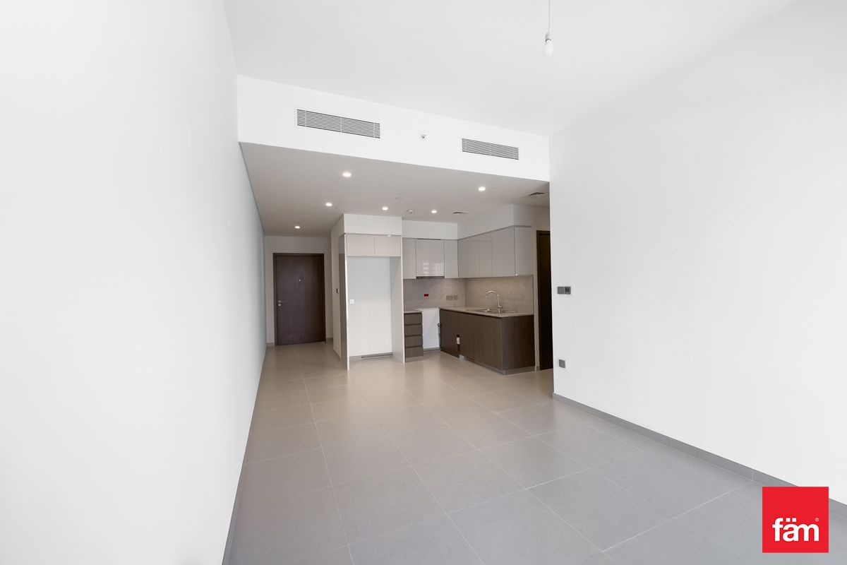 Price 125,000 AED 1 Bedroom Apartment for Rent in Burj Royale Dubai