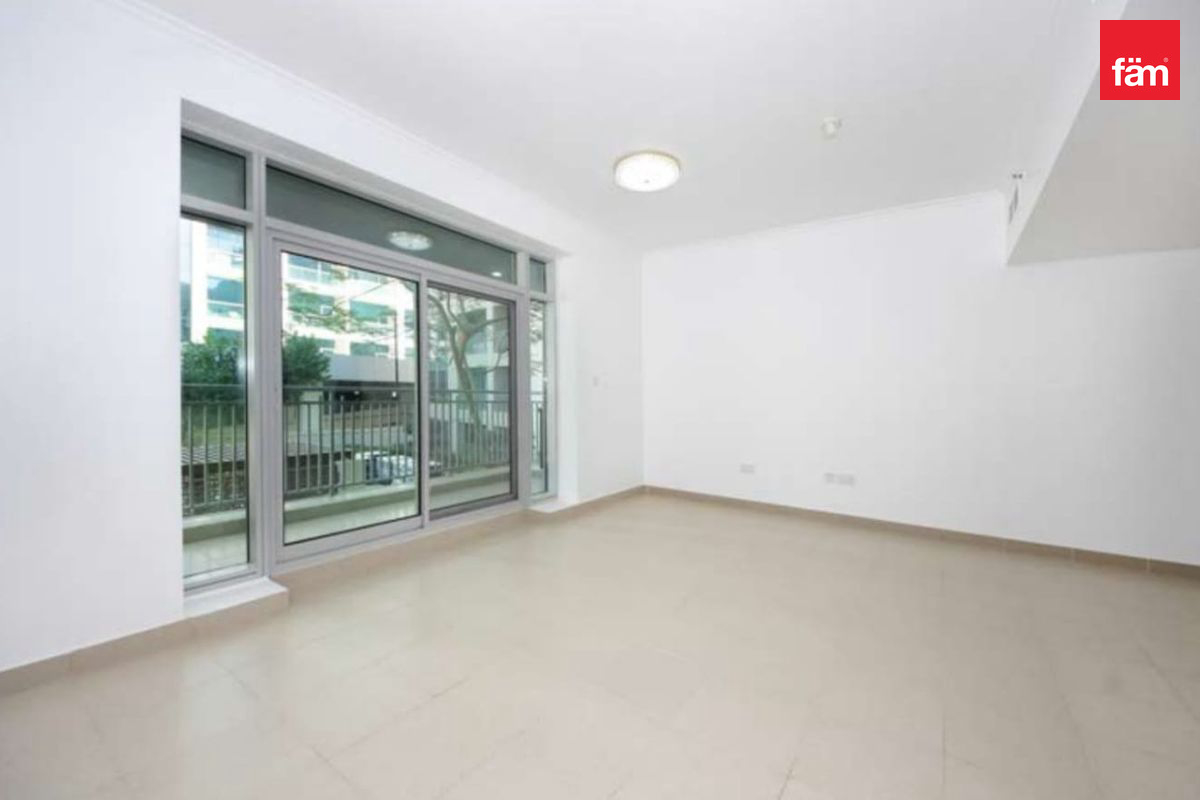 1.5 BR | Courtyard View | On Podium | Burj Views-6