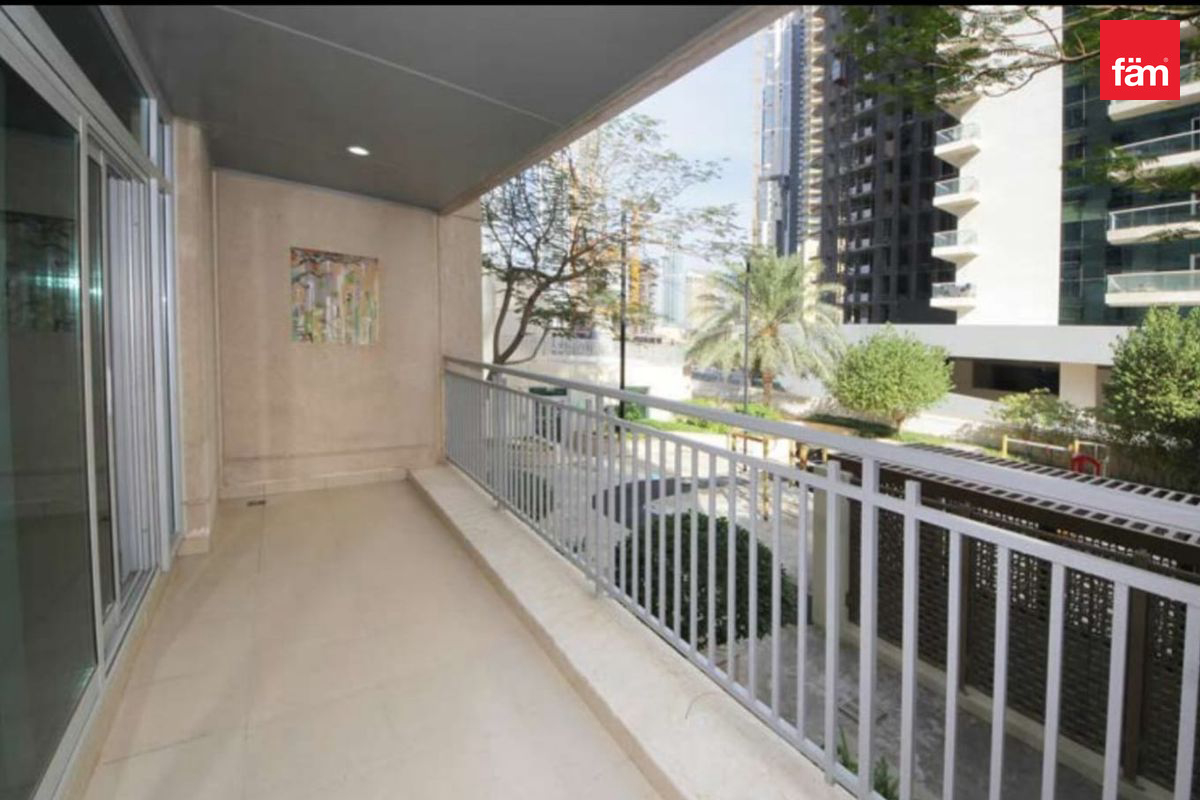 1.5 BR | Courtyard View | On Podium | Burj Views-17