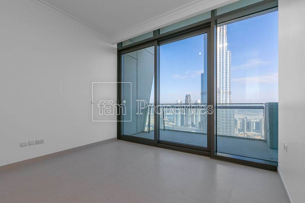 Price 400,000 AED 3 Bedroom Apartment for Rent in Burj Vista 1 Dubai