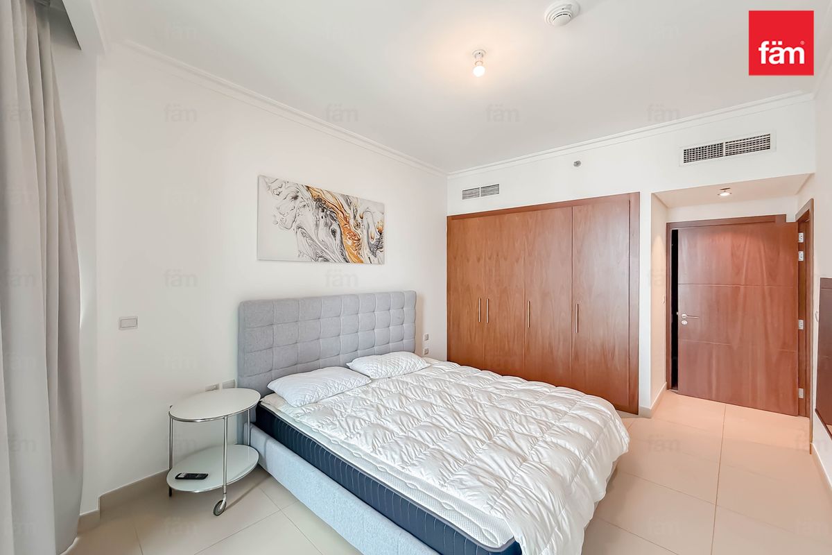 Vacant Emaar High Floor 2 Bed Furnished For Rent-8