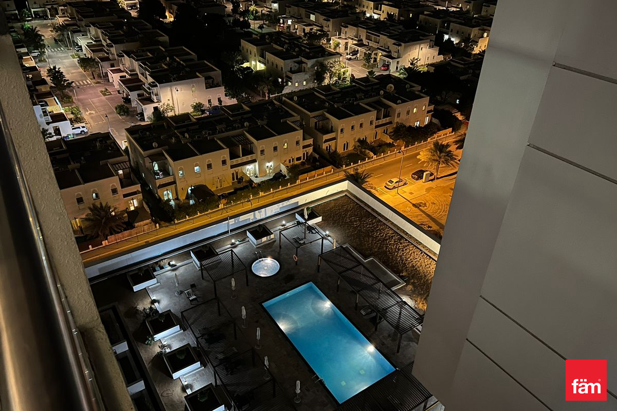 High Floor | Chiller Free | Vacant on April-8