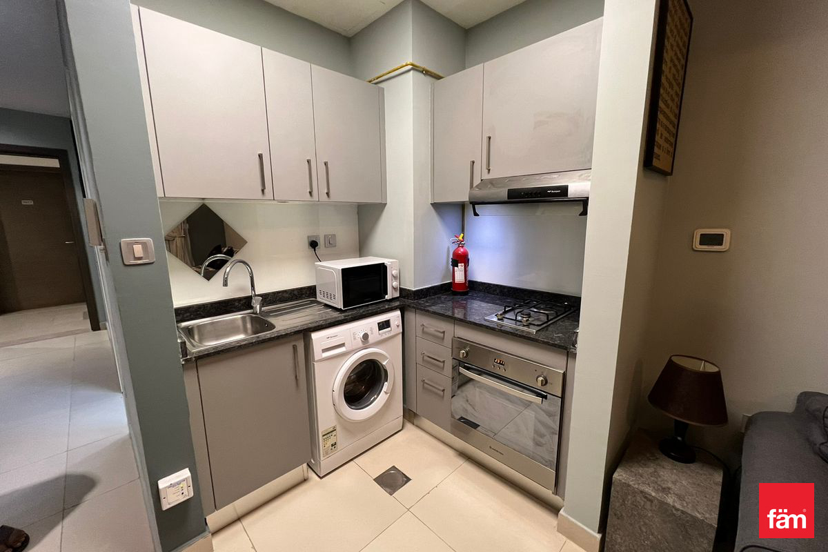 High Floor | Chiller Free | Vacant on April-4