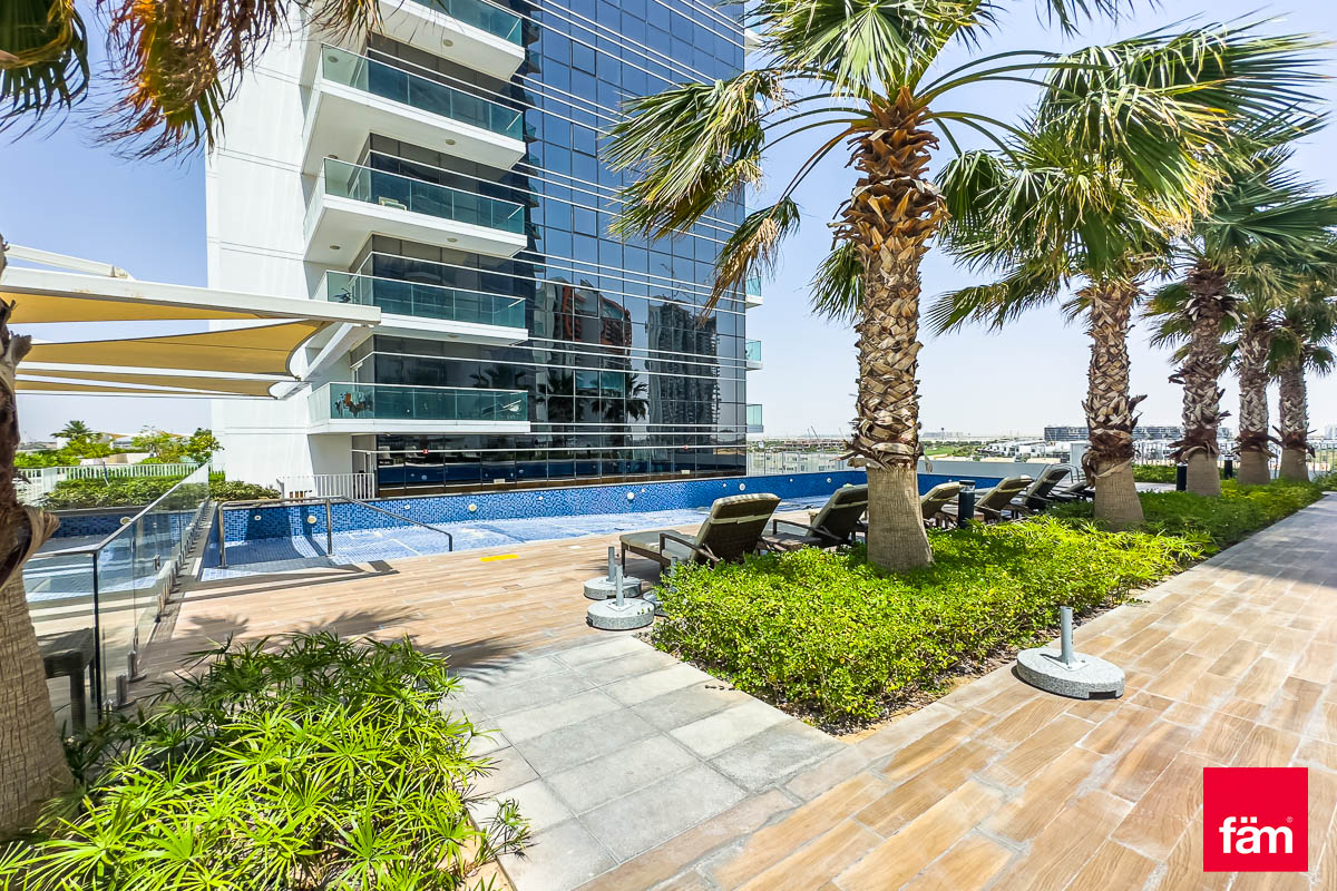 Incredible Sight | High Floor | Immaculate 1 BHK-17