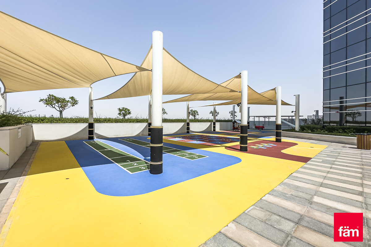 Incredible Sight | High Floor | Immaculate 1 BHK-13