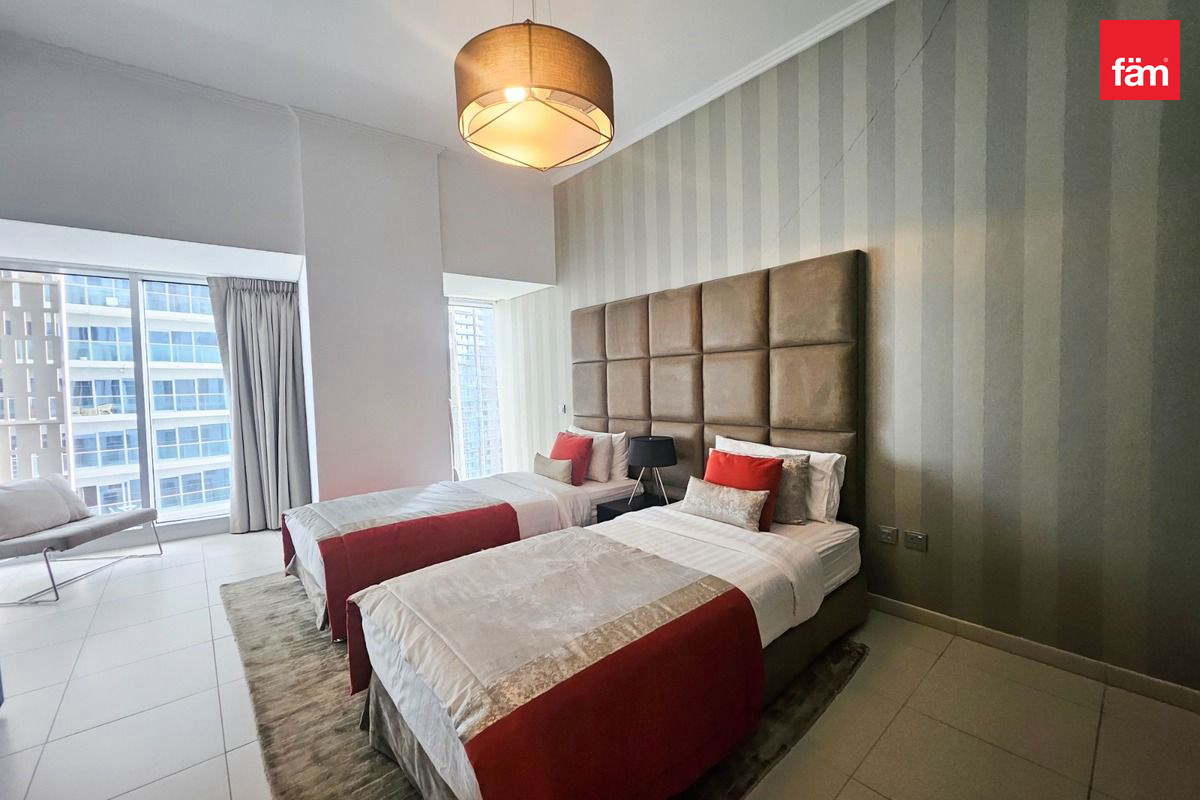 Beautiful Views | Fully Furnished | Big Layout-6