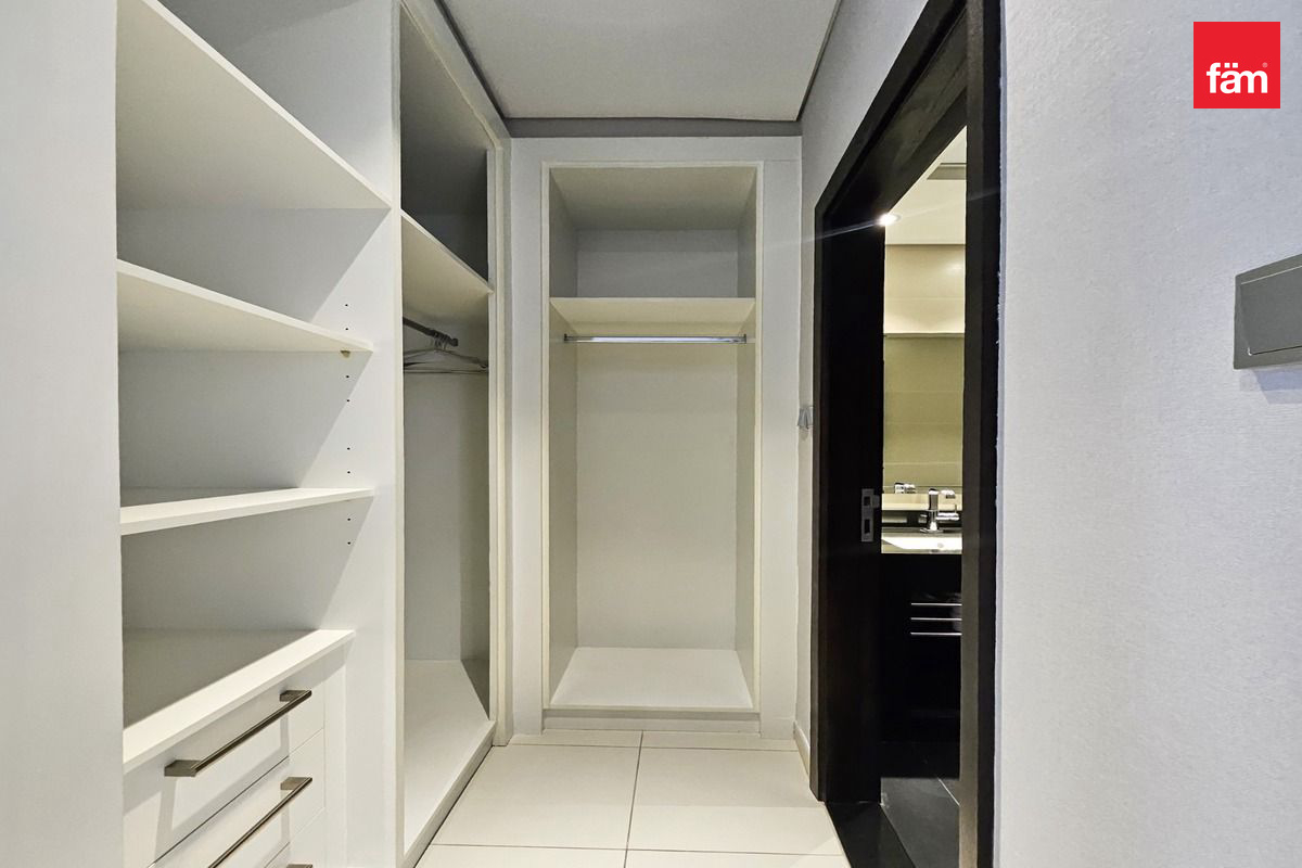 Marina View | Fully Furnished | Vacant-19