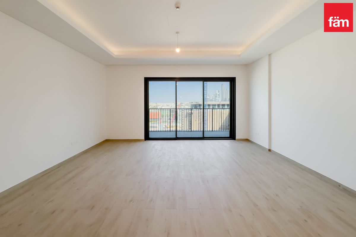 Prime location | Unique unit |spacious apartment-7