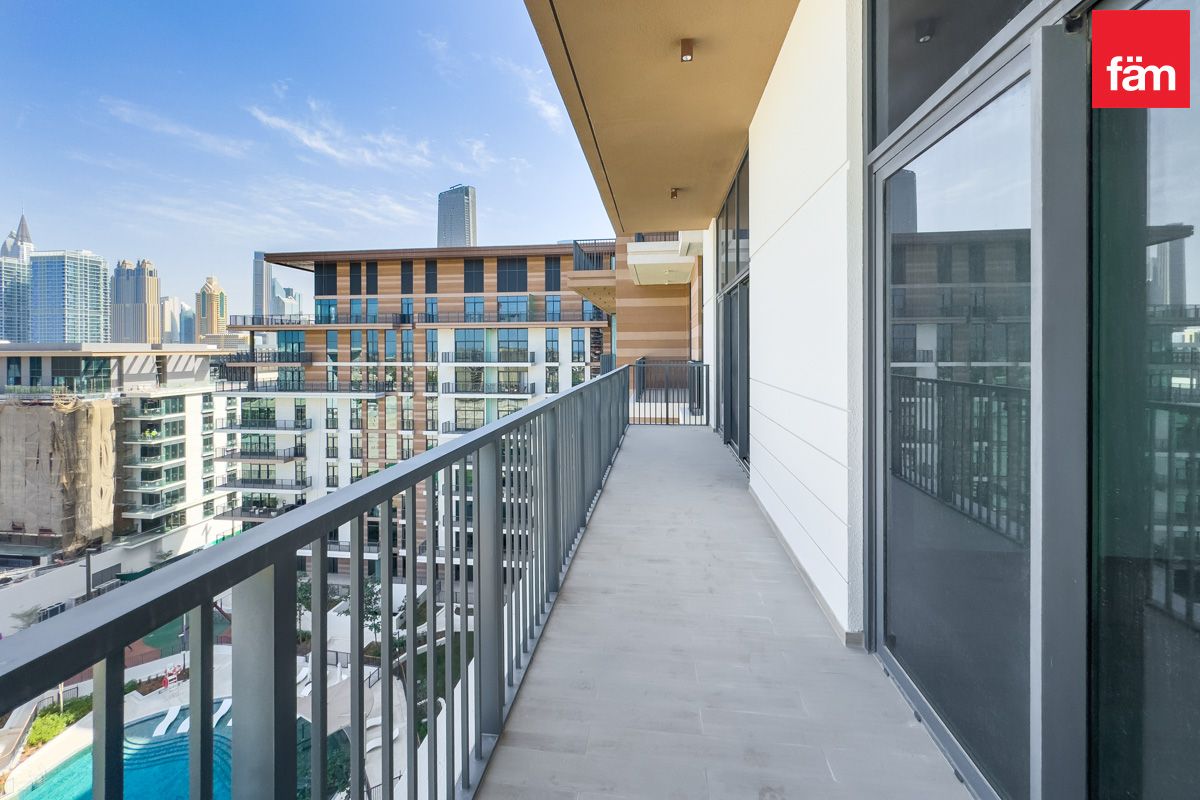 Prime location | Unique unit |spacious apartment-16