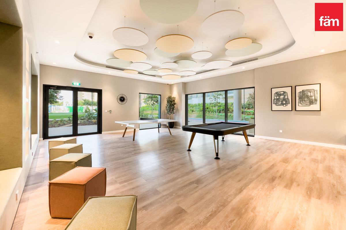 Prime location | Unique unit |spacious apartment-25