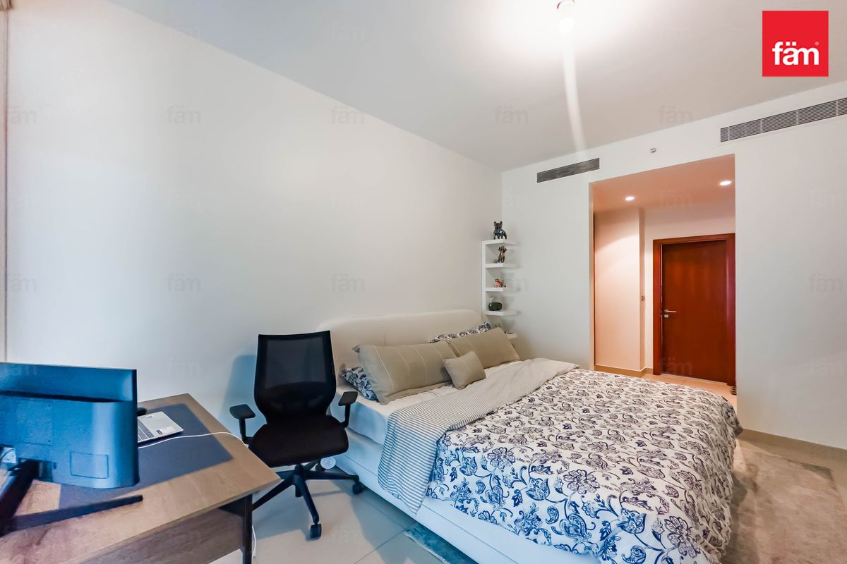 EXCLUSIVE LISTING | Duplex | Furnished-11