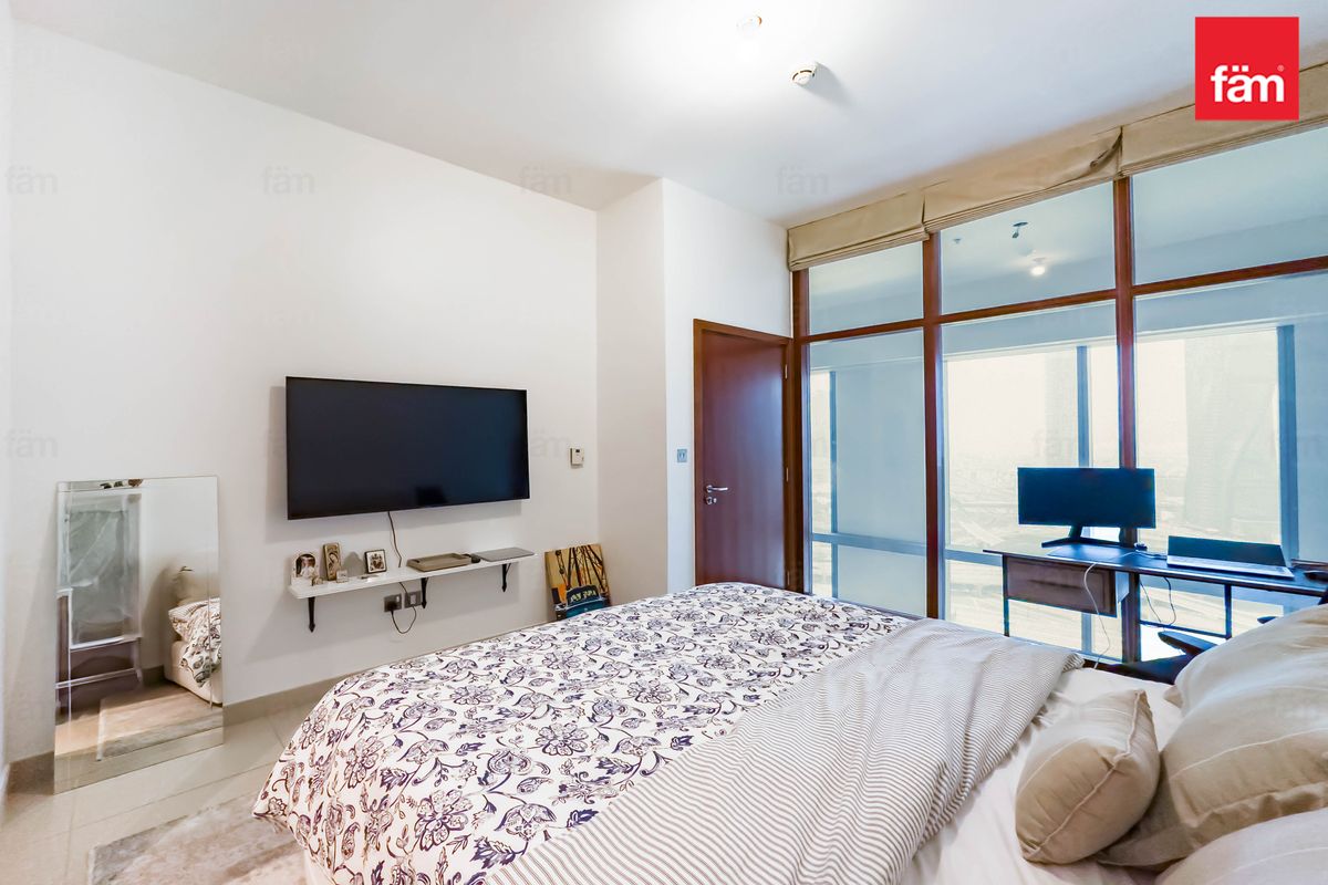 EXCLUSIVE LISTING | Duplex | Furnished-10