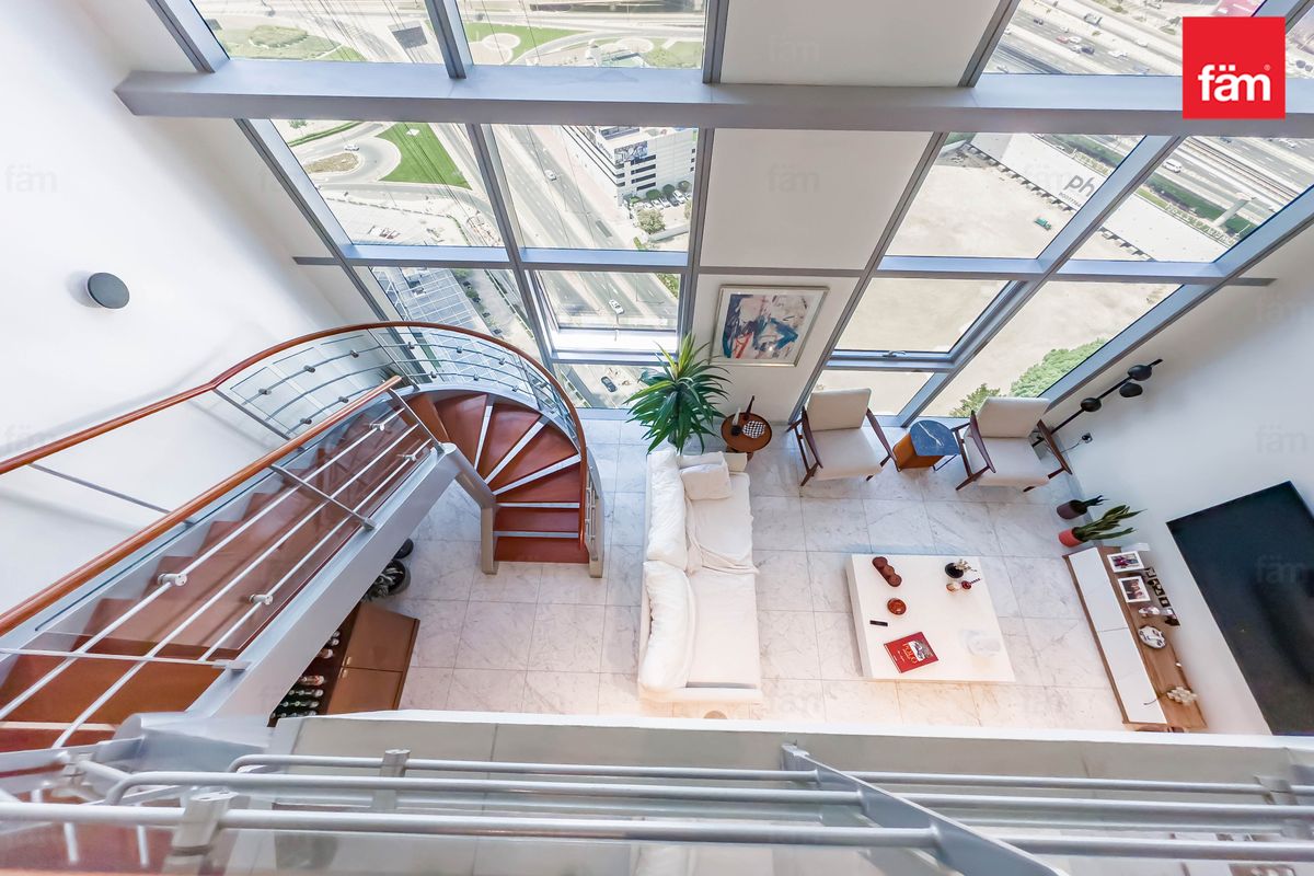 EXCLUSIVE LISTING | Duplex | Furnished-24