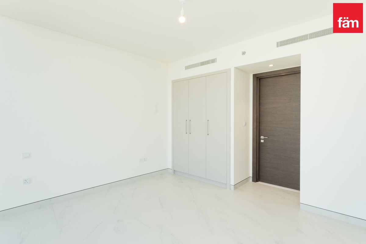 Burj Khalifa View | High Floor | Multiple Options-9