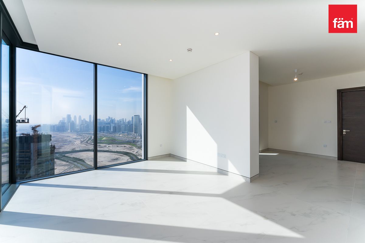 VERY HIGH FLOOR | BURJ KHALIFA VIEW | CORNER UNIT-6
