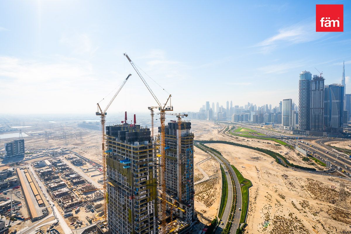VERY HIGH FLOOR | BURJ KHALIFA VIEW | CORNER UNIT-21