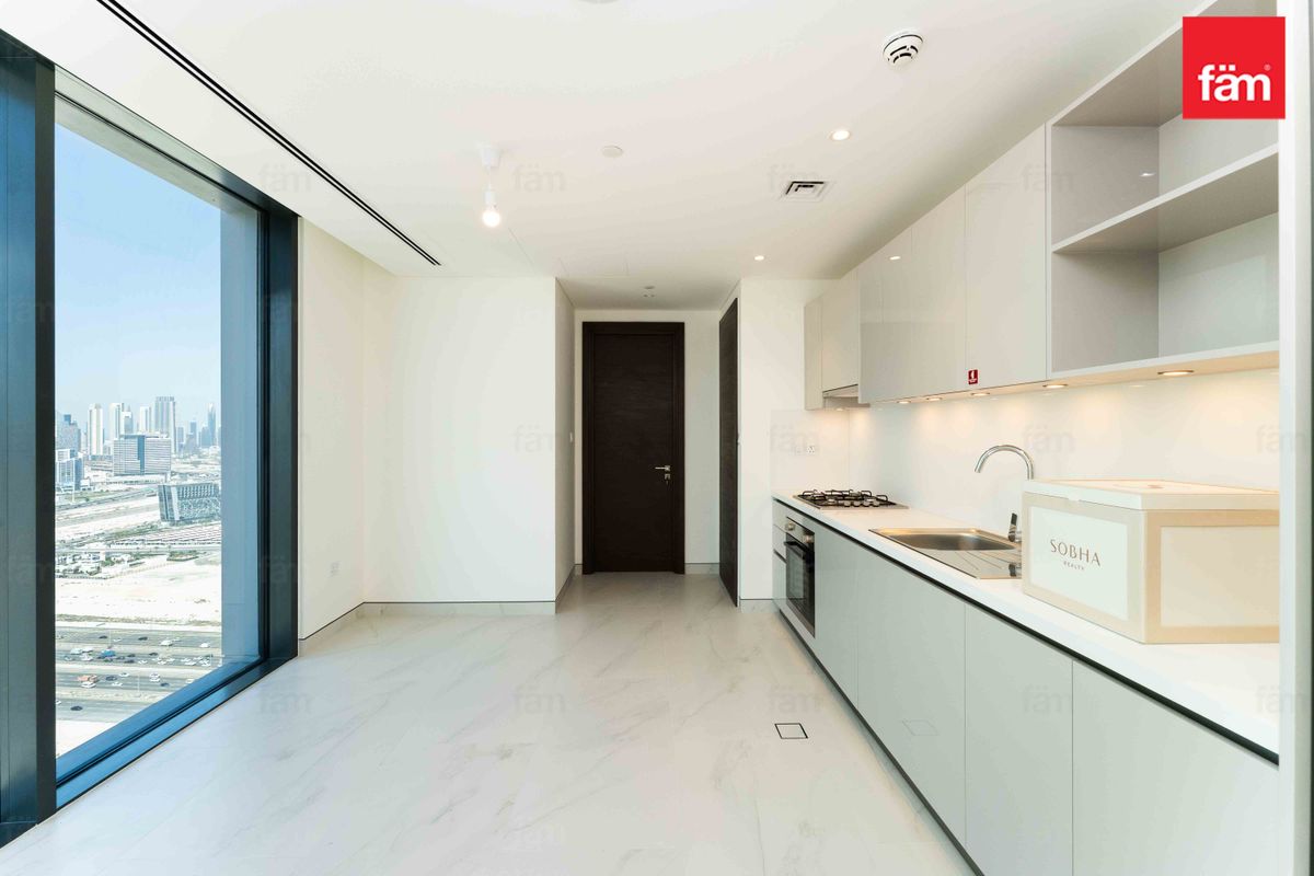BURJ KHALIFA VIEW | BRAND NEW | MULTIPLE CHEQUES-8