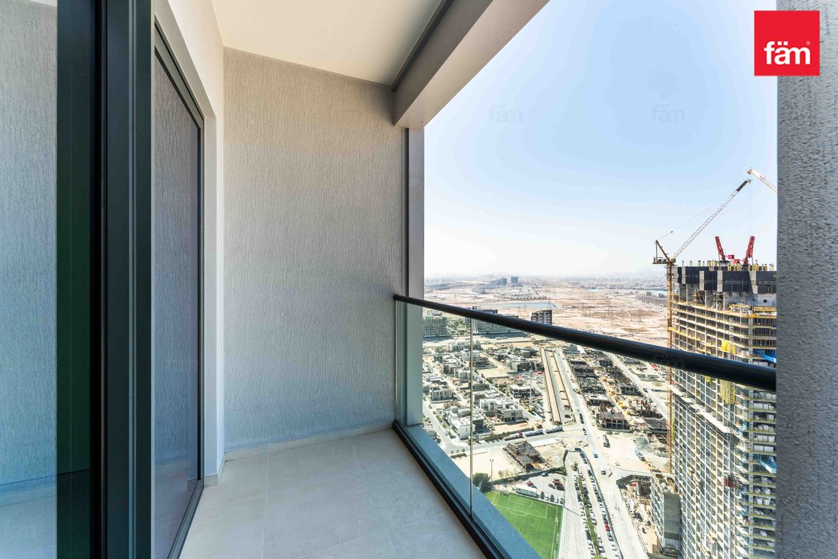 BURJ KHALIFA VIEW | BRAND NEW | MULTIPLE CHEQUES-16