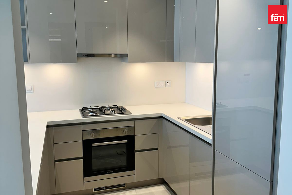 Spacious Layout |2 Storage | Burj Khalifa View-10