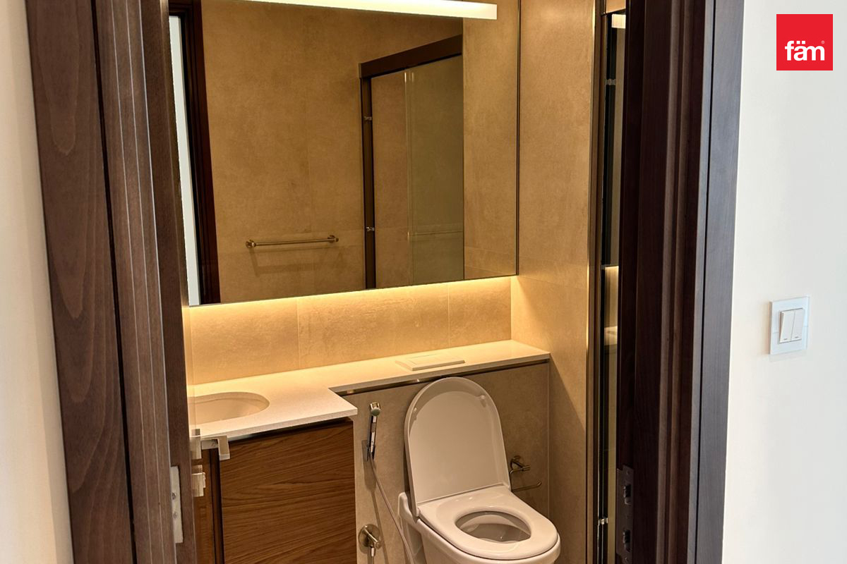 Spacious Layout |2 Storage | Burj Khalifa View-21