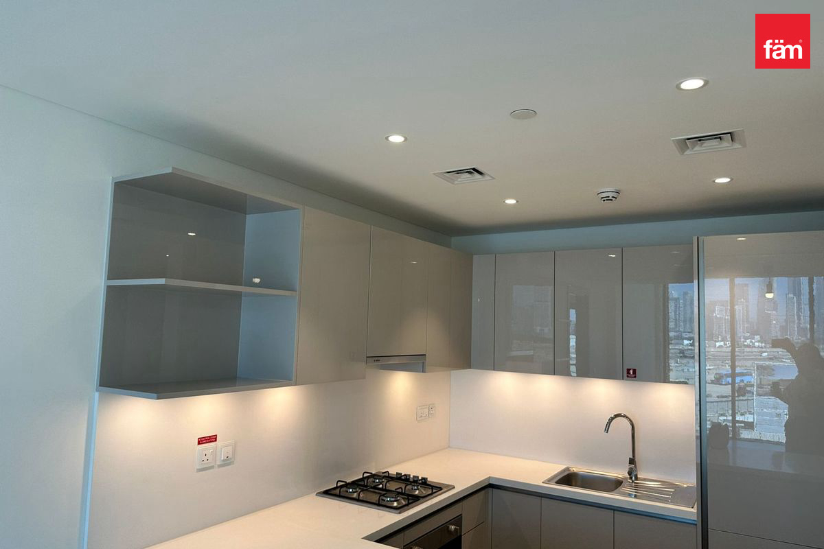 Spacious Layout |2 Storage | Burj Khalifa View-8