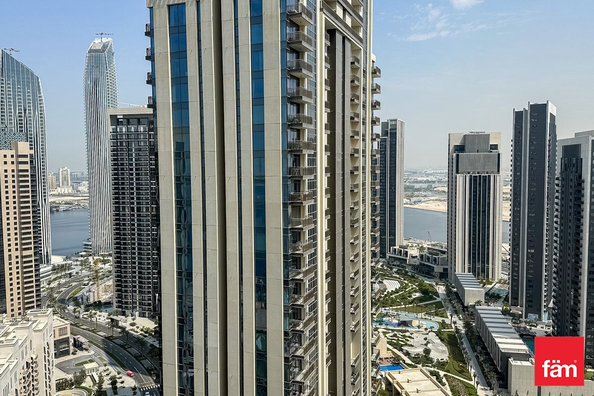 High Floor/ Canal View/ Motivated Seller-14