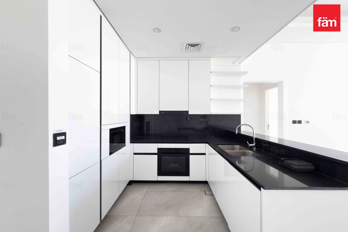 Kitchen Fully Equipped I Amazing View I Brand New-6