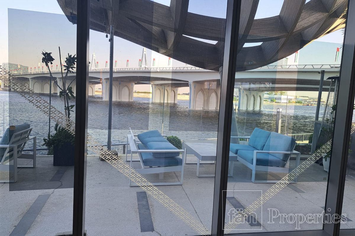 Spacious Unit| Unfurnished| Prime Location-15