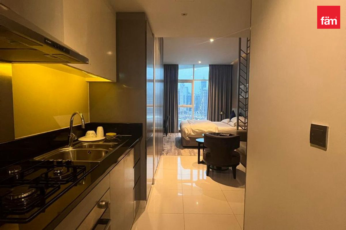 Furnished | Pool View | Vacant | Multiple Options-7