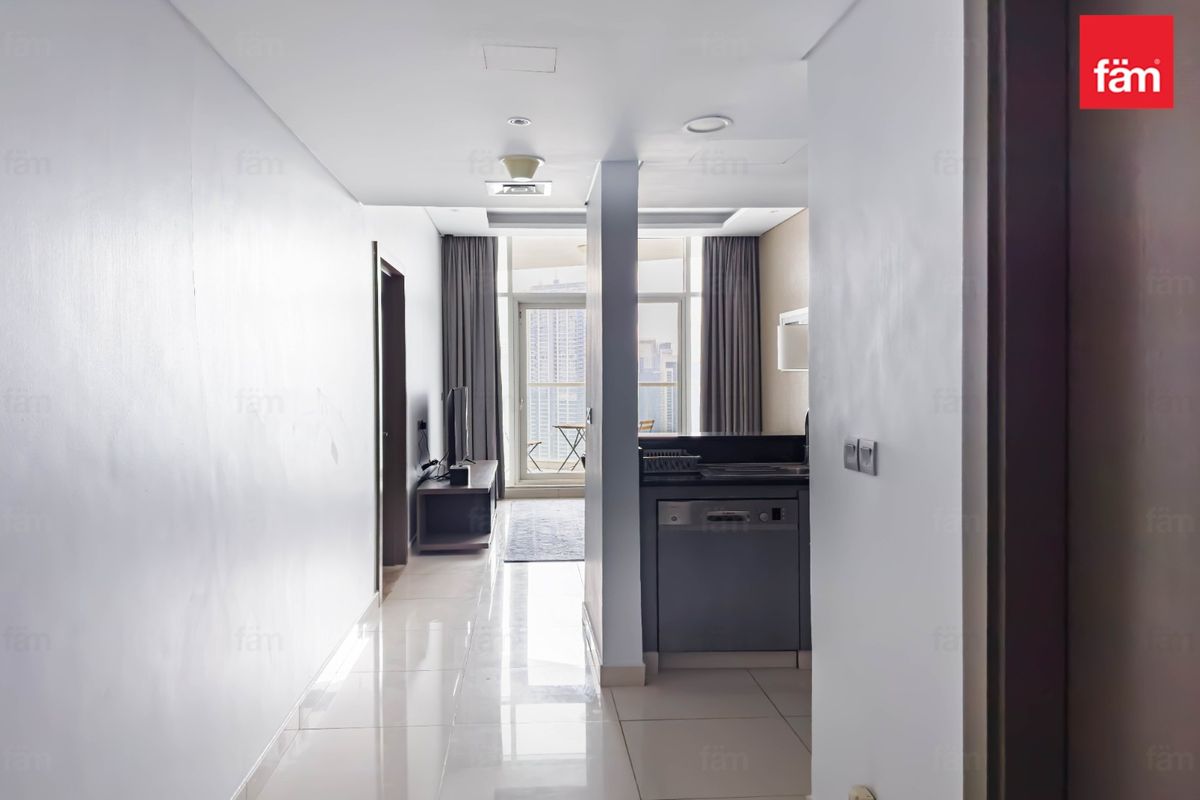 HIGH FLOOR | CANAL VIEW | 2 BALCONIES | FURNISHED-10