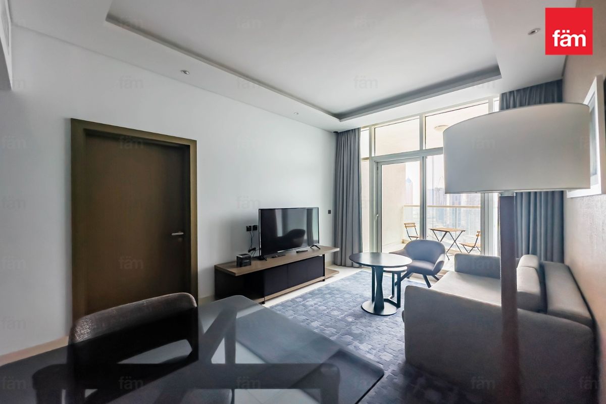 HIGH FLOOR | CANAL VIEW | 2 BALCONIES | FURNISHED-5