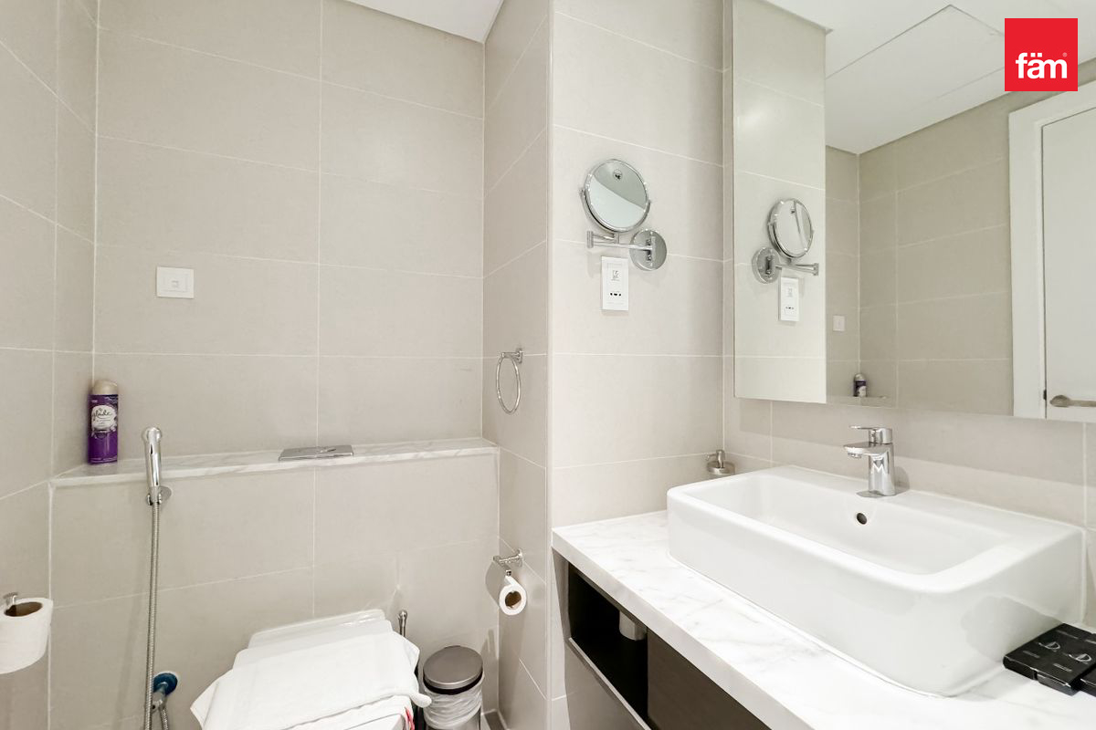 Fully furnished Apartment | Canal view-18