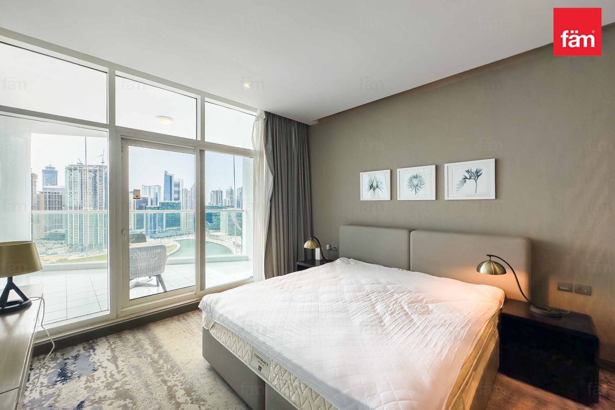 Full Canal View | High Floor | Full Furnished-2