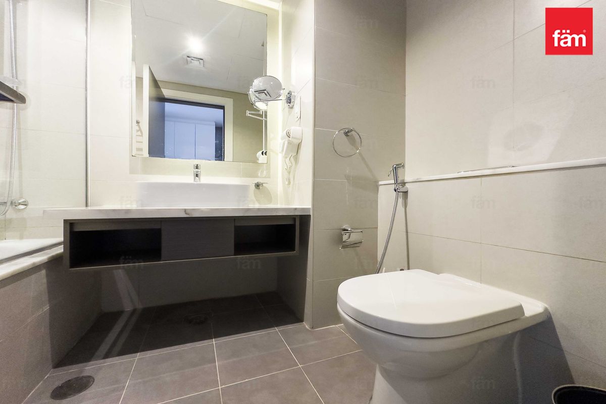 Full Canal View | High Floor | Full Furnished-13