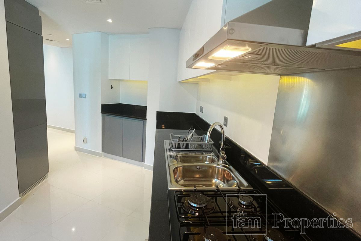 Prive 1 Bedroom | Brand New | Pool View-8